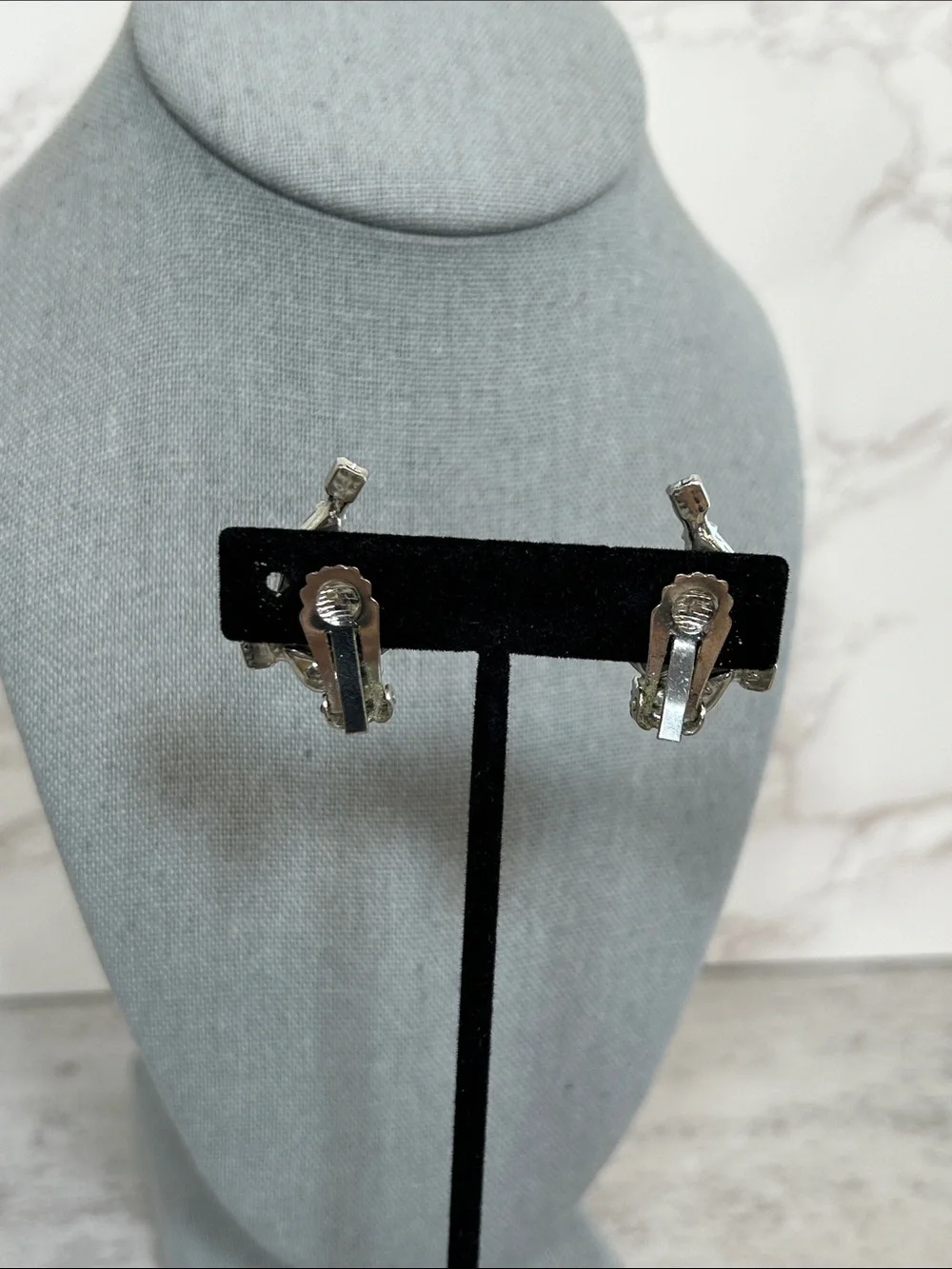 Vintage Elegant Black Crystal Cluster Clip-On Earrings